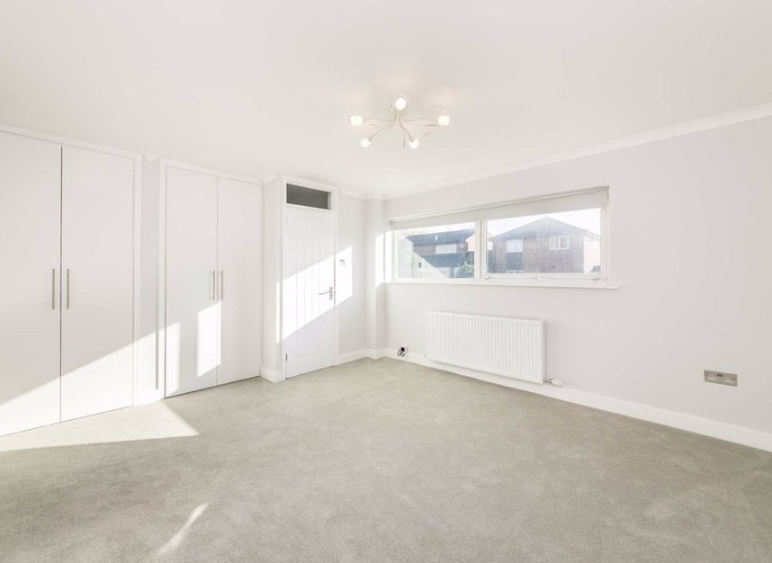 Property To Rent In Drumaline Ridge Worcester Park Kt4