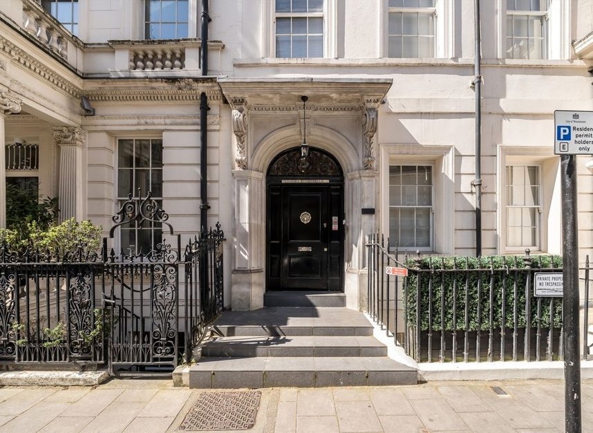 Properties let in Dunraven Street - W1K 7FF view1