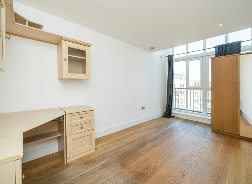 Properties to let in Durham Wharf Drive - TW8 8HP view5