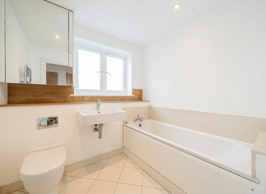 Properties to let in Durham Wharf Drive - TW8 8HP view8