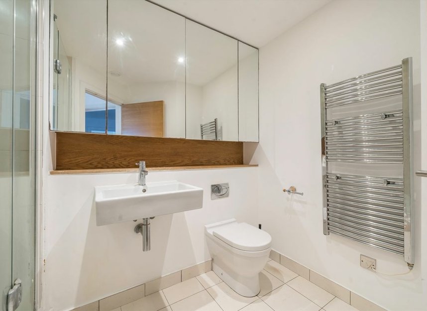 Properties to let in Durham Wharf Drive - TW8 8HP view7