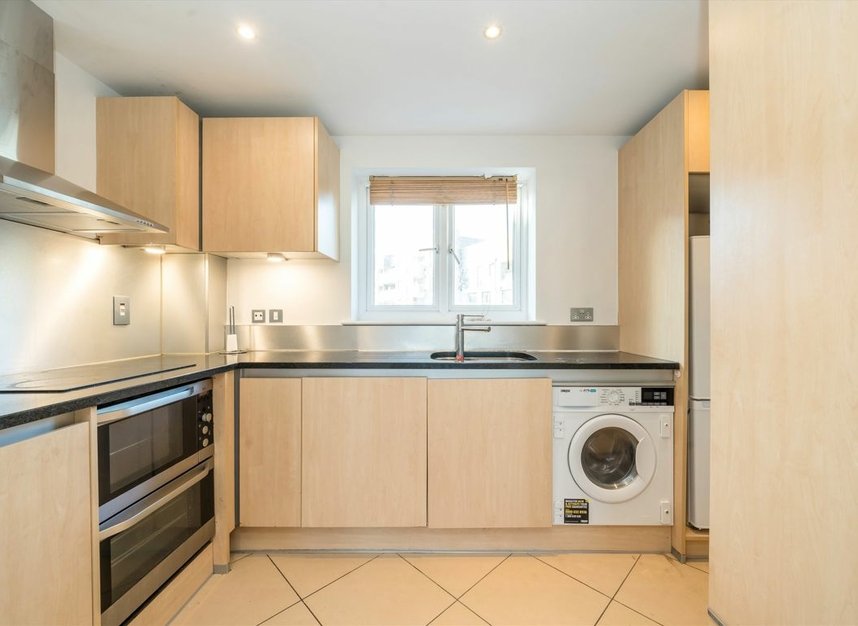 Properties to let in Durham Wharf Drive - TW8 8HP view4