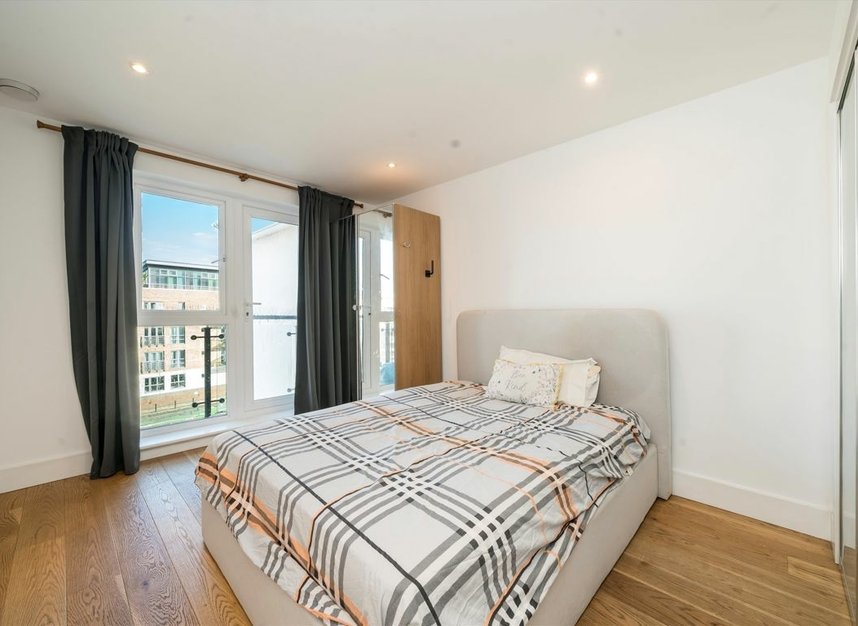 Properties to let in Durham Wharf Drive - TW8 8HP view6