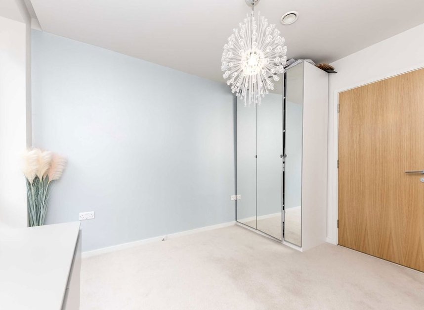 Properties to let in Durham Wharf Drive - TW8 8FR view5