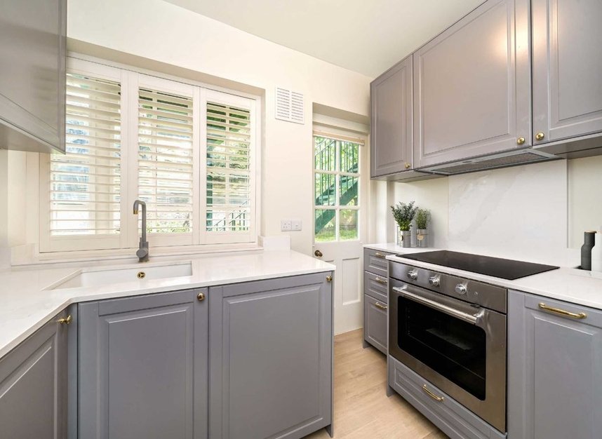 Flat to rent in Ealing Village, London, W5 (Ref 223422) Dexters