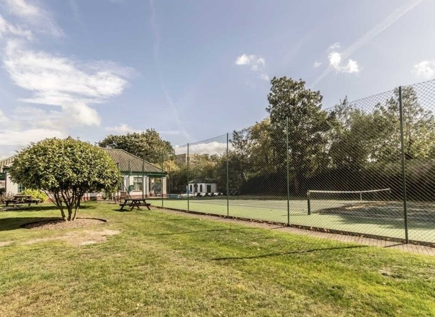 Flat to rent in Ealing Village, London, W5 (Ref 223422) Dexters