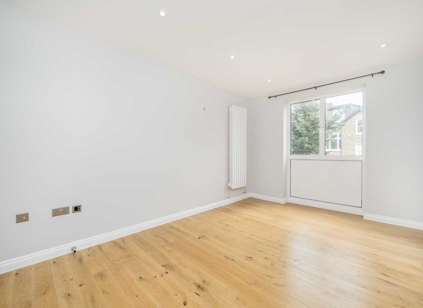 Flat to rent in East Dulwich Grove, London, SE22 (Ref 223508) Dexters