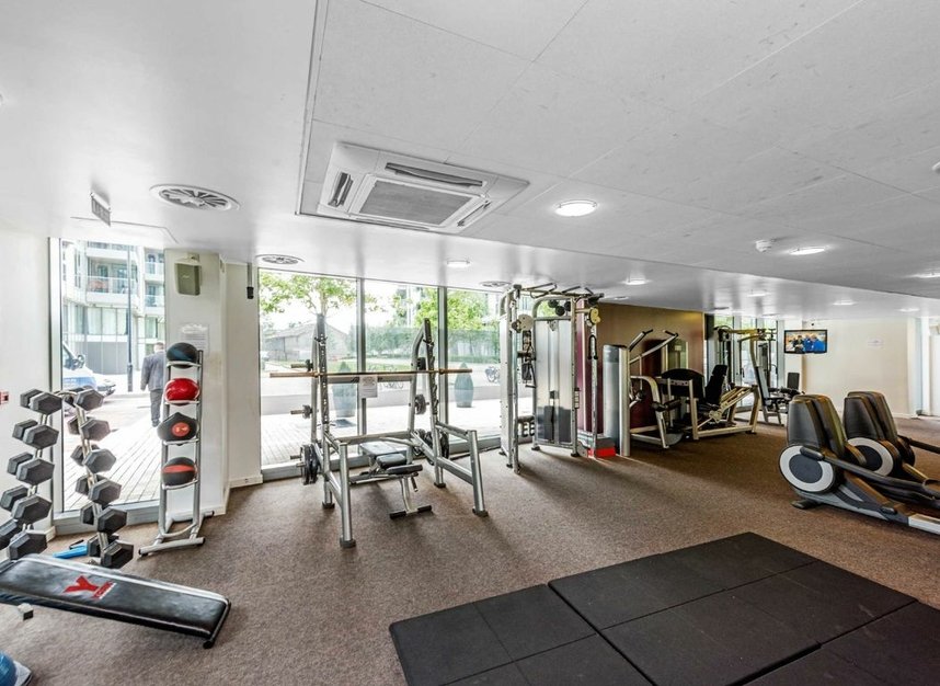 Properties let in Eastfields Avenue - SW18 1JX view8
