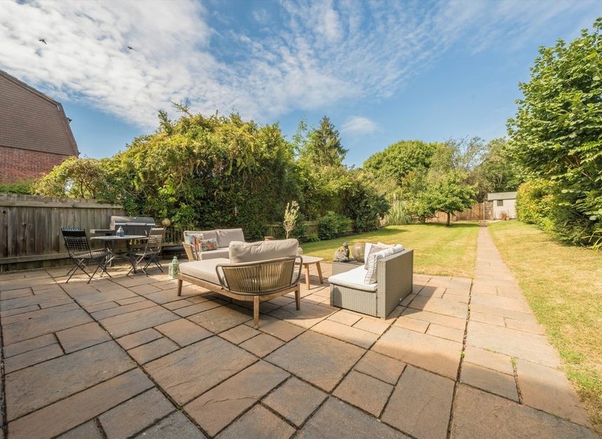 Properties let in Eaton Rise - W5 2ER view11