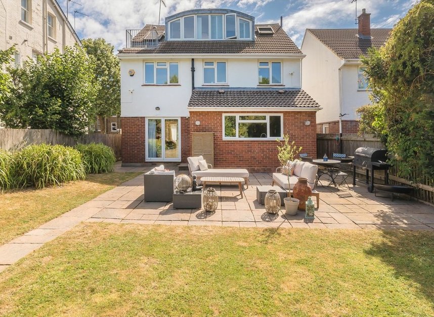 Properties let in Eaton Rise - W5 2ER view12