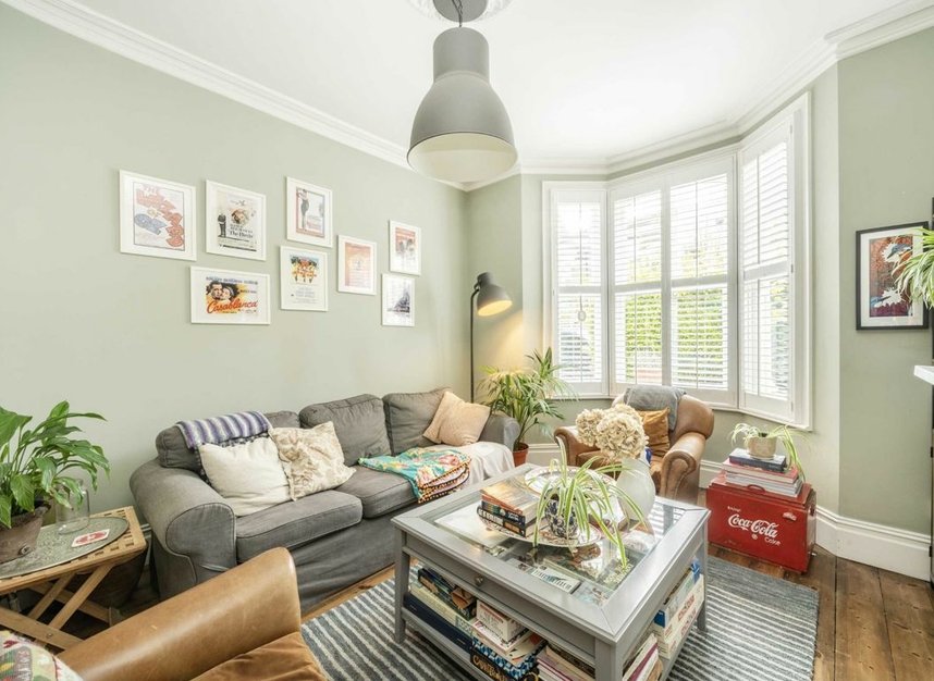 Properties let in Elm Park - SW2 2TY view5
