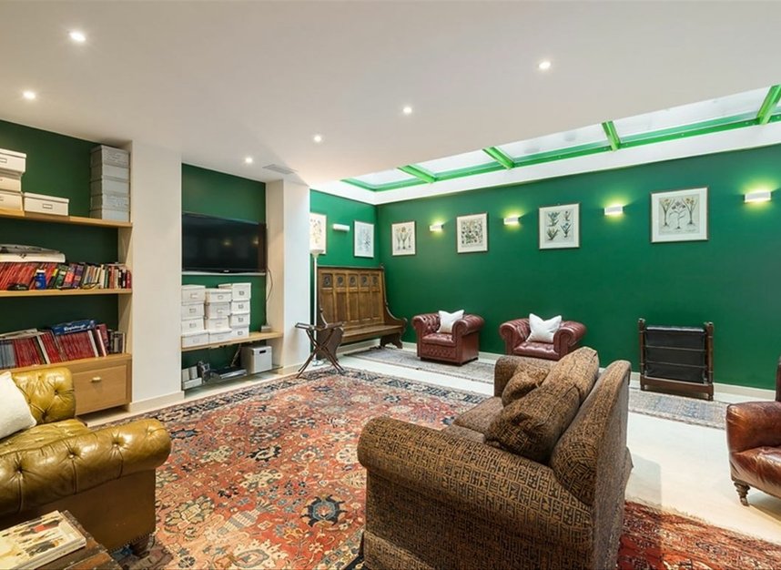 Properties to let in Elm Park Road - SW3 6BB view6
