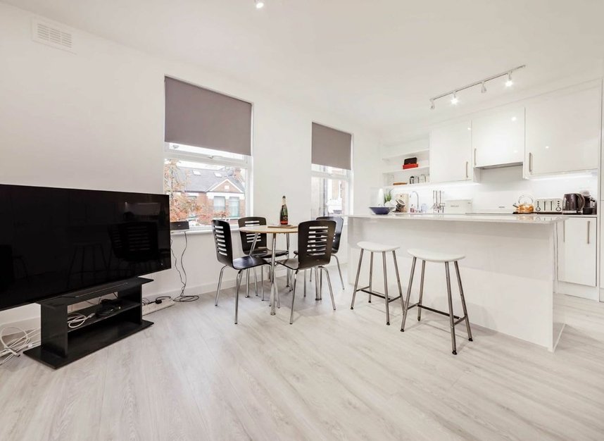 Properties to let in Elm Terrace - NW3 2LL view2