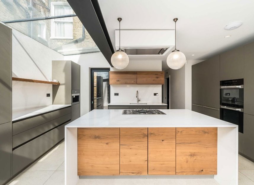 Properties to let in Elms Crescent - SW4 8QF view3