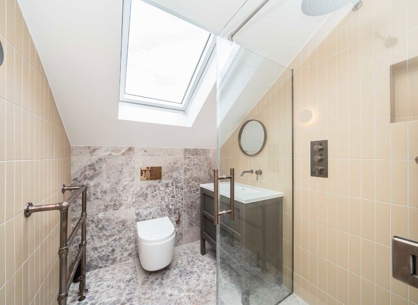 Properties to let in Elms Crescent - SW4 8QF view11