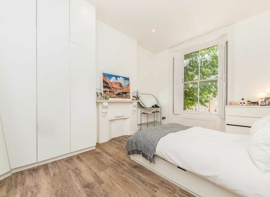 Properties let in Elms Road - SW4 9ET view3