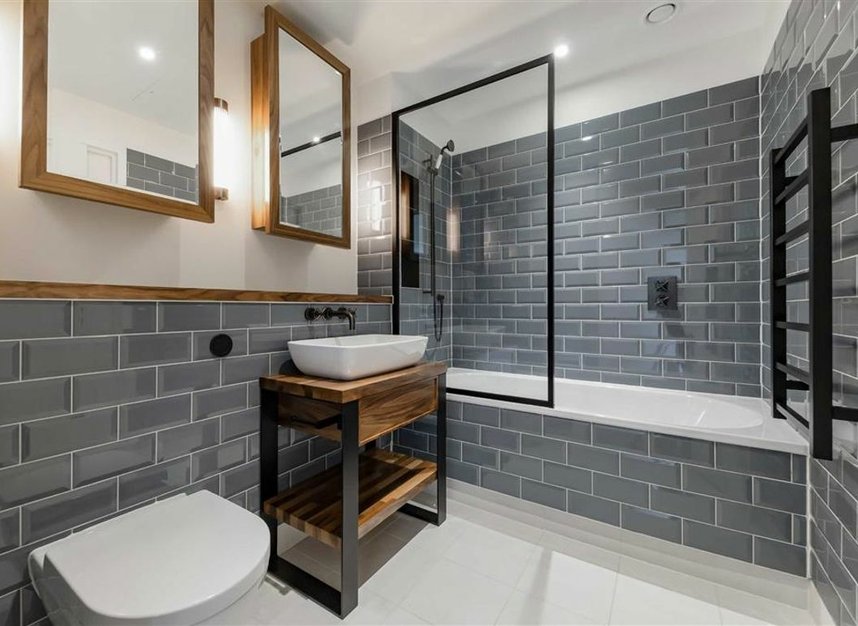 Properties let in Emery Way - E1W 2AR view8