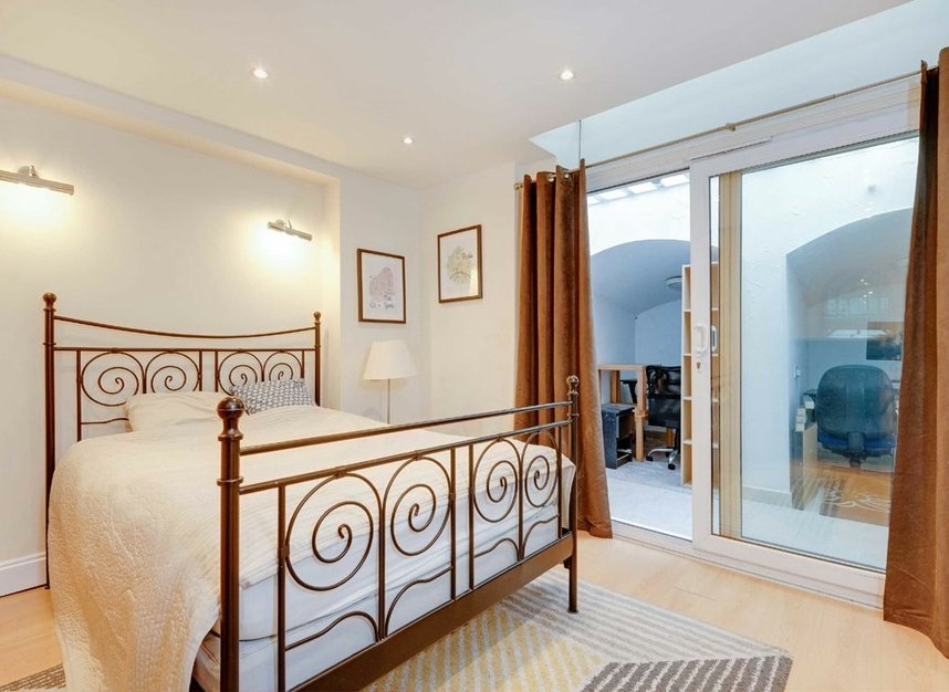 Properties let in Englands Lane - NW3 4TG view5