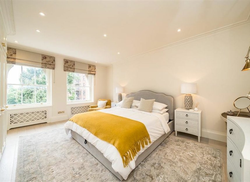 Properties to let in Ennismore Gardens - SW7 1NH view10