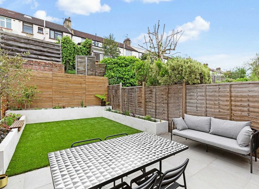 Properties let in Ermine Road - SE13 7JS view6
