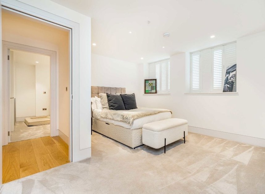 Properties to let in Erskine Road - NW3 3AJ view8