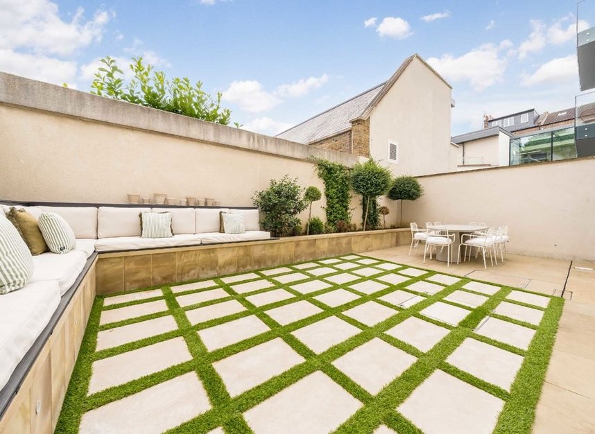 Properties to let in Erskine Road - NW3 3AJ view4