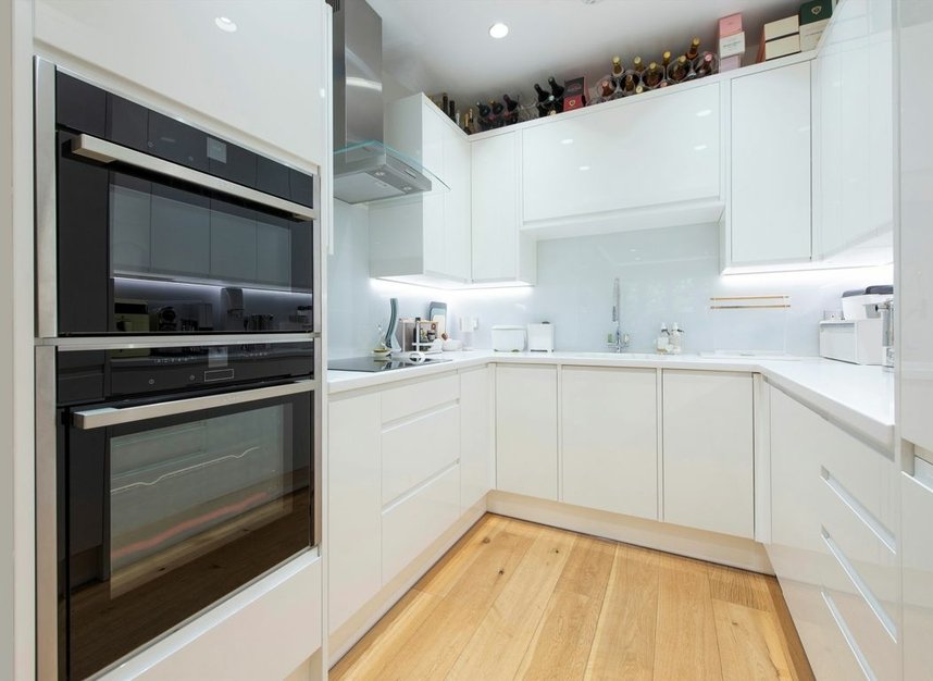 Properties let in Eton Garages - NW3 4PE view6