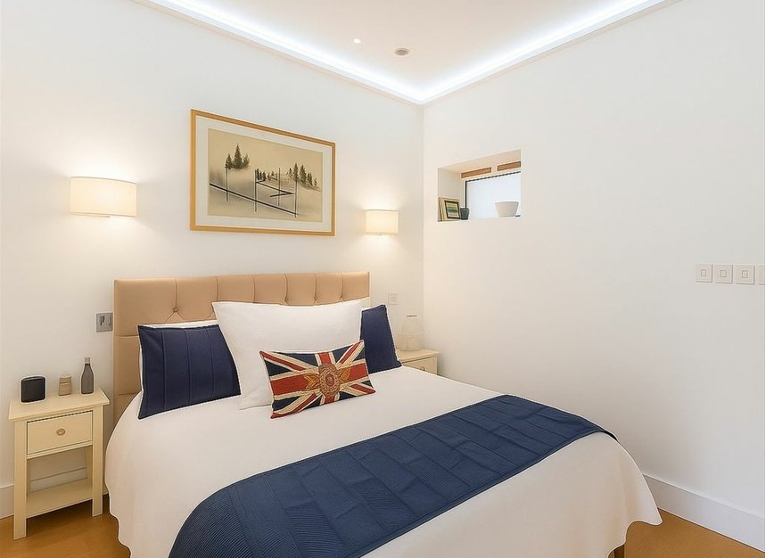 Properties let in Eton Garages - NW3 4PE view5