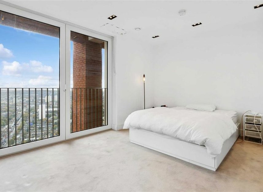 Properties let in Exchange Gardens - SW8 1BN view7