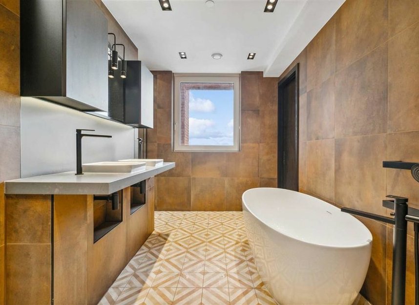 Properties let in Exchange Gardens - SW8 1BN view8