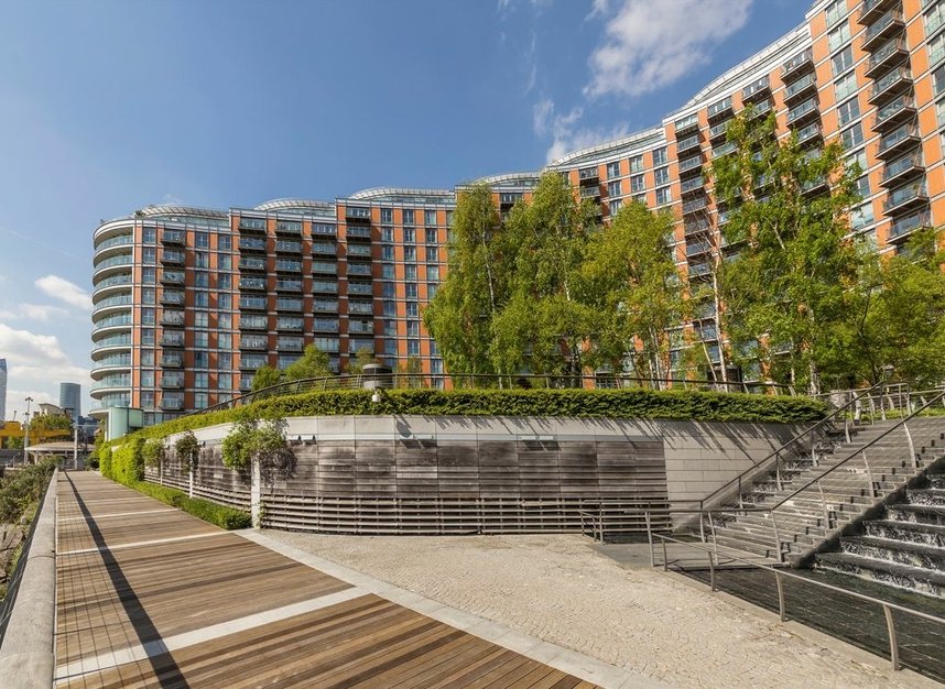 Properties let in Fairmont Avenue - E14 9PX view1