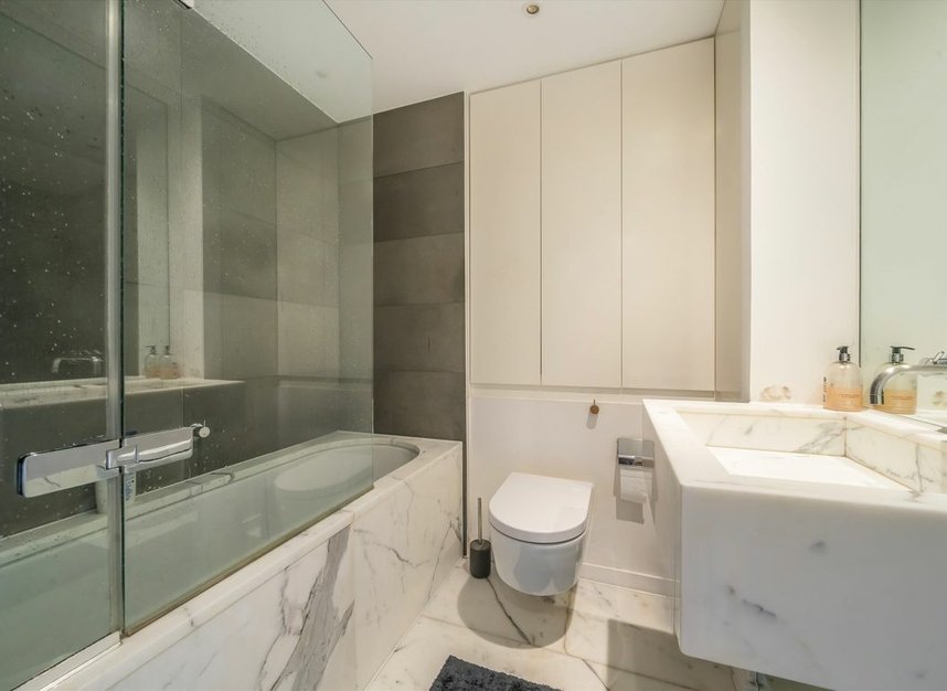 Properties let in Fairmont Avenue - E14 9PX view8