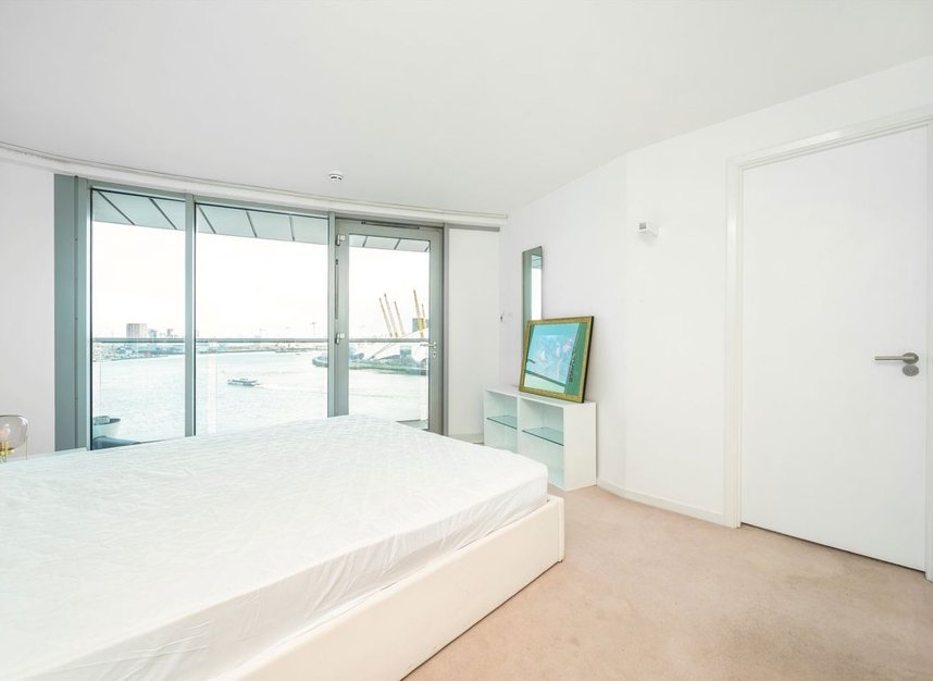 Properties let in Fairmont Avenue - E14 9PA view7