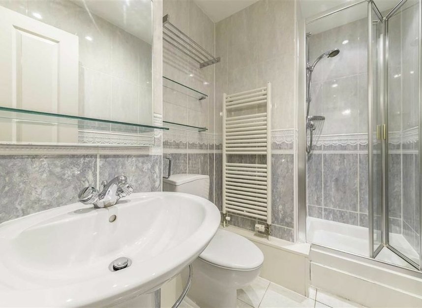 Properties let in Falmouth Road - SE1 4JY view6