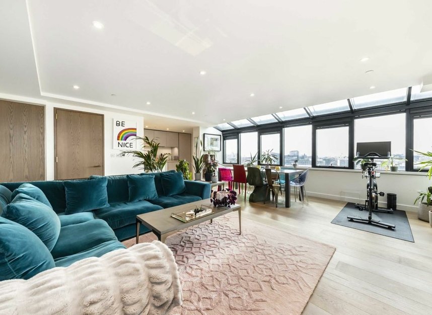 Properties let in Fann Street - EC2Y 8AF view1