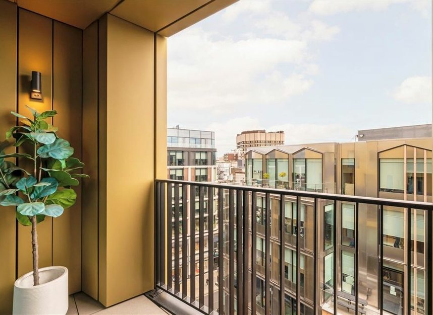 Properties let in Fareham Street - W1F 8BB view10