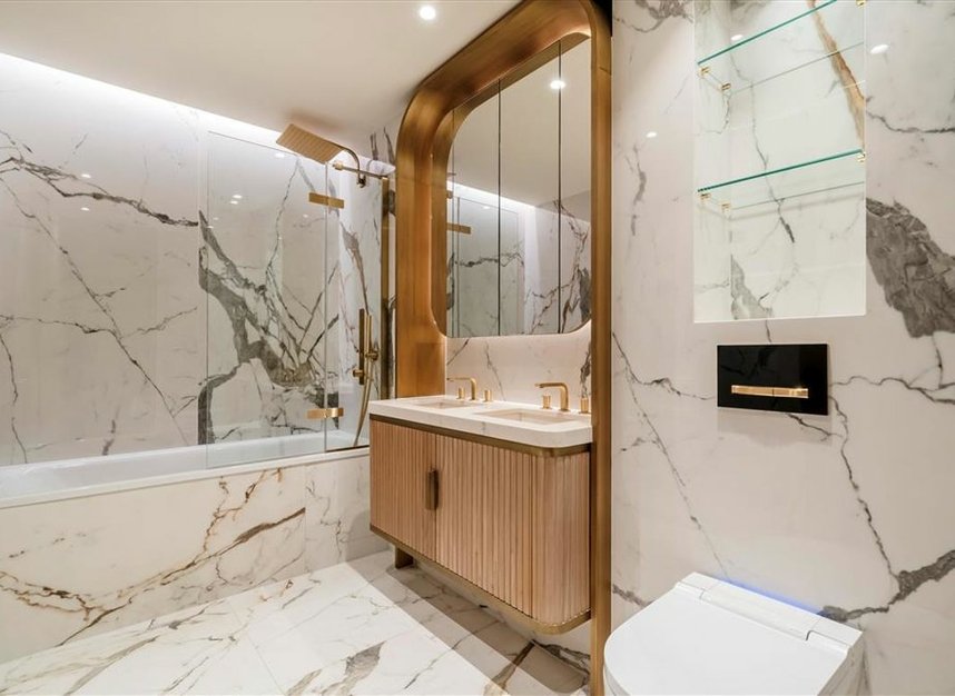 Properties let in Fareham Street - W1F 8BB view9