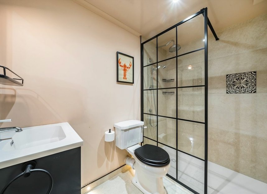 Properties to let in Farm Place - W8 7SX view15