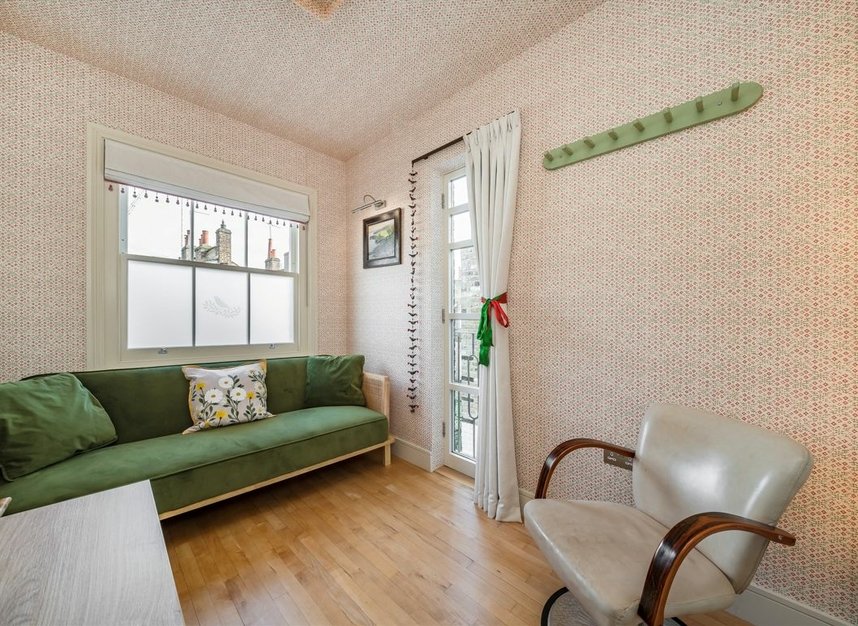 Properties to let in Farm Place - W8 7SX view16