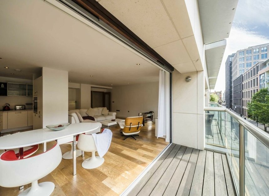 Properties to let in Featherstone Street - EC1Y 8RT view3