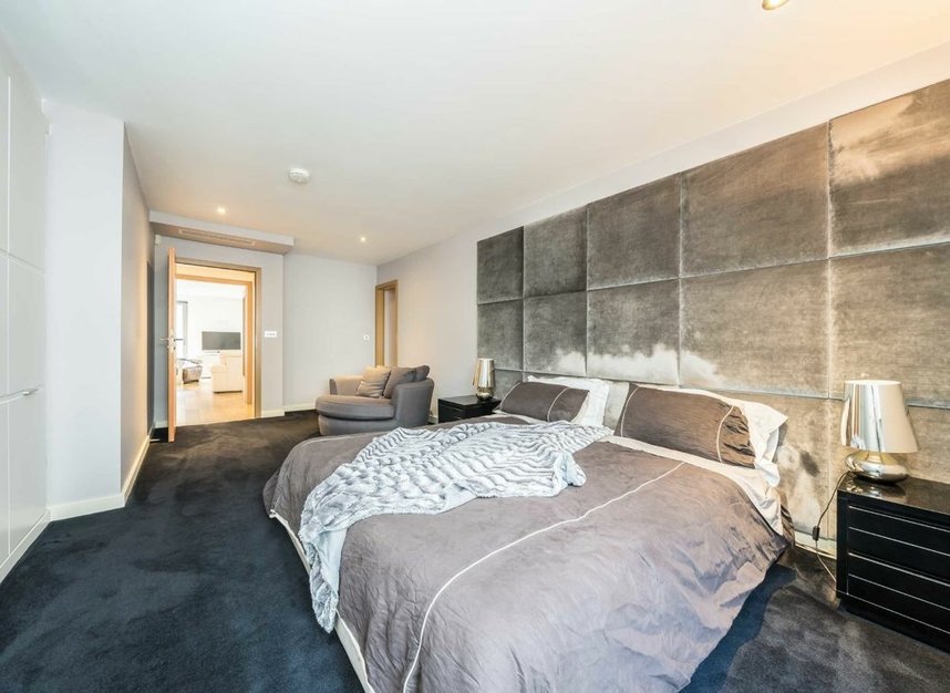 Properties to let in Featherstone Street - EC1Y 8RT view5