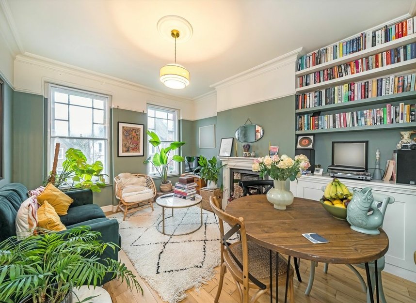 Properties let in Ferme Park Road - N8 9BP view2