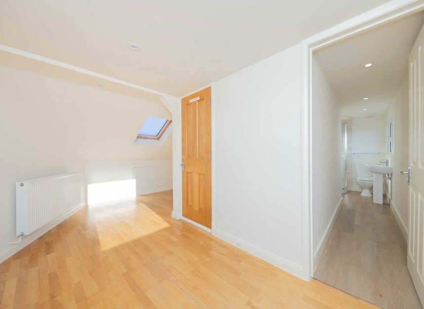 Properties let in Fielding Road - W4 1DA view6