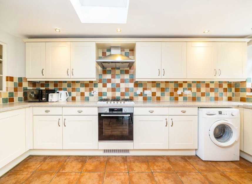 Properties let in Finchley Park - N12 9JN view3