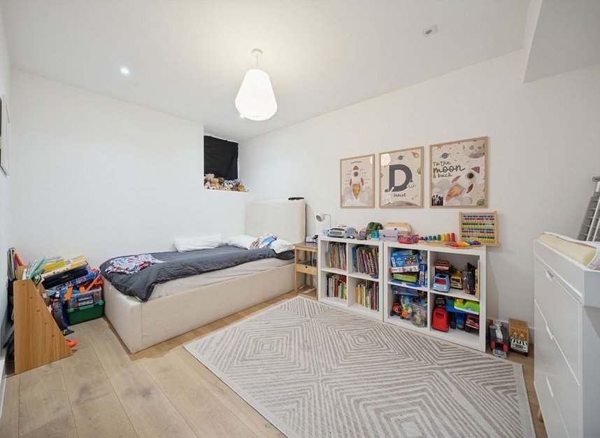 Properties to let in Finchley Road - NW11 7NP view8