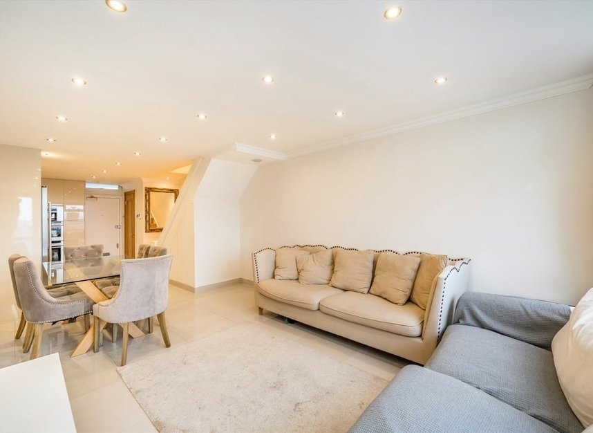 Properties let in Finchley Road - NW3 6JG view2