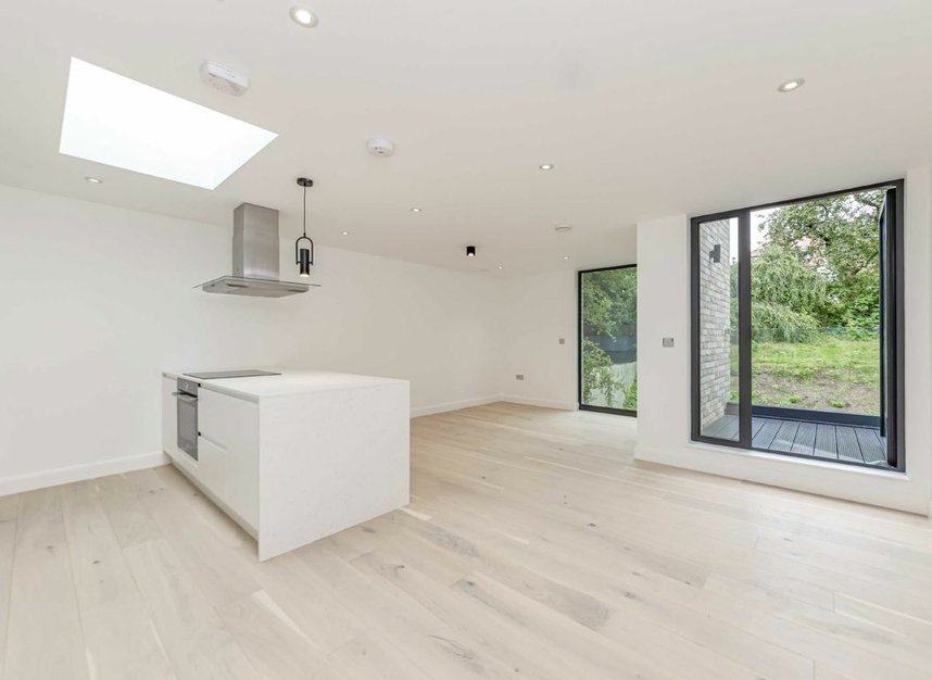 Properties let in Finchley Road - NW3 7AA view2