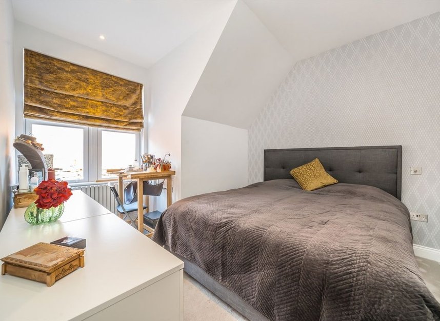 Properties to let in Finchley Road - NW3 7AA view4