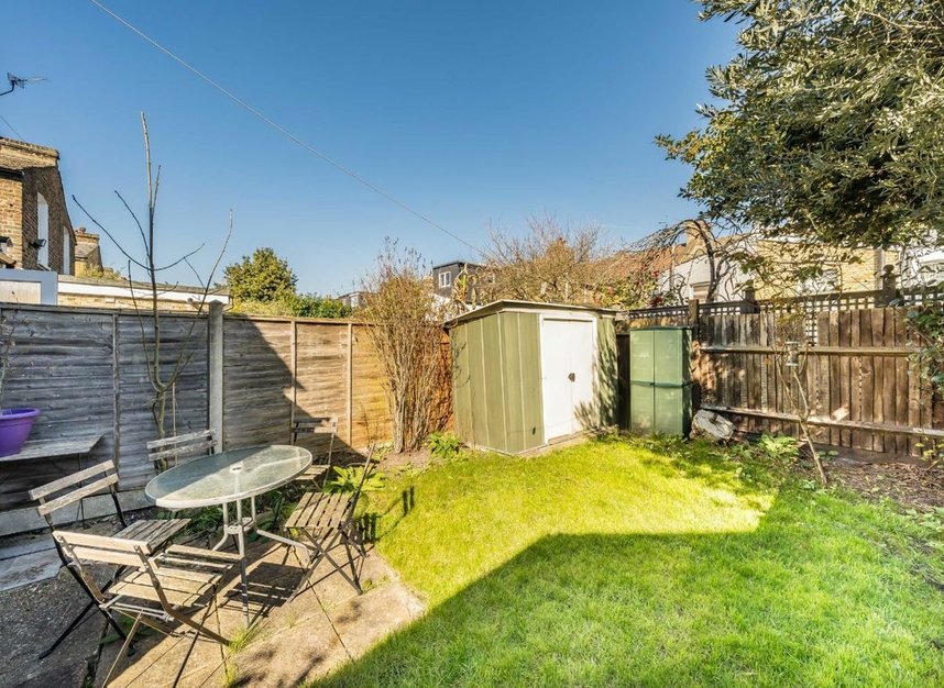 Properties let in Fircroft Road - SW17 7PW view5