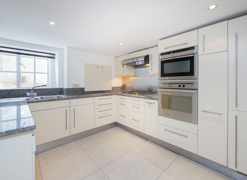 Properties to let in First Street - SW3 2LB view4